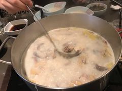 -捞王锅物料理(上海世茂广场店)