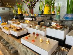 -万达文华酒店·48F云端窗景美食汇自助餐厅