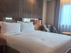 -北京丽亭华苑酒店