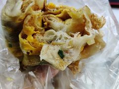 -正宗杂粮煎饼香软鸡蛋饼
