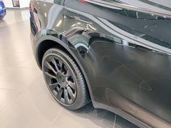 -TESLA 特斯拉(北京南四环中路特斯拉中心)