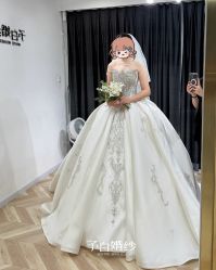 -予白婚纱礼服馆