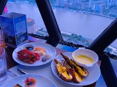 -东方明珠·空中旋转餐厅