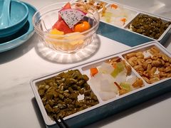 -荷塘秋月·本帮江浙菜(国权路店)