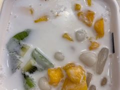 -满记甜品(巴黎春天宝山店)