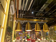 -牛村来人潮汕牛肉火锅(西单店)