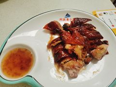 港式秘制烧鸭-阿政粤小馆(中央大街店)