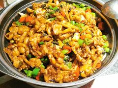青椒紫苏味-蛙小侠·沸腾砂锅牛蛙(增城东汇城店)