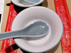 -弄堂小笼包(西青中北永旺购物中心店)
