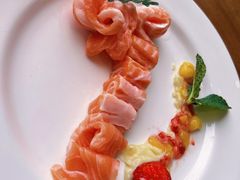 -昆山琶拉帝诗酒店·河畔咖啡厅Riverside Cafe