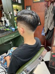 -查尔曼男士理发馆