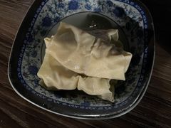 -无名氏宵夜小摊(祝家三姐妹馄饨店)