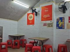 -威邵鸡煲(西华路总店)