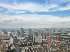 -锦厨国际自助餐厅 · 云端景观 (昆明索菲特大酒店)