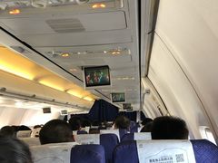 -中国联合航空