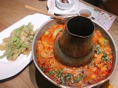 铜锅油焖鸡-兰木肆·云南菜(龙湖U城天街店)
