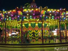 -七彩云南欢乐世界