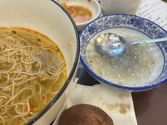 -百年老字号·观振兴蟹黄面·三虾面·苏式面(观前街富仁坊巷店)