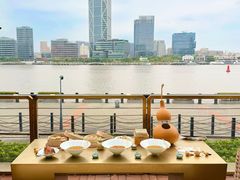 -蟹家大院 · 独揽江景(滨江店)