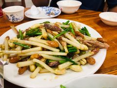 花生芽炒猪肚-大地土窑菜馆·特色罗浮农家菜(罗浮山景区店)