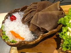 鲜毛肚-湊湊火锅·茶憩(杭州湖滨银泰in77店)