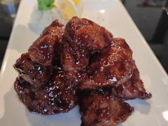 -HOMES上海本帮菜(襄阳公园店)