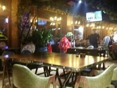 -酒座音乐主题串吧(滑翔西社区店)