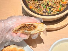 生焗牛肉粒炒饭-大师兄·西北小馆(北站缤果空间店)