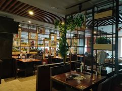 -韩大地海鲜自助烧烤城(黄兴路步行街店)
