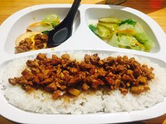 -散德行小酒馆