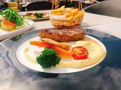 -Kathleen's Waitan 凯圣琳江景西餐厅(外滩店)