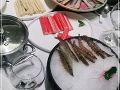 -红鼎豆捞·非遗鲍皇汤火锅(宝丰路店)