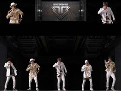 -PLAY HKPOP全息偶像演唱体验馆(威灵顿广场店)