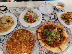 -阿拉丁新疆风味餐厅·清真(罗廊巷店)