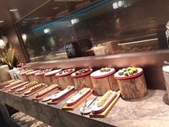 -阪尚皇·原切牛排·烤肉火锅自助(北京路店)