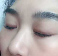 -手牵手美甲