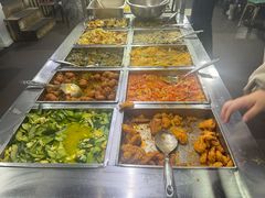-香里香自助盒饭(红旗街店)