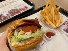 -The Habit Burger Grill 哈比特汉堡(爱琴海店)