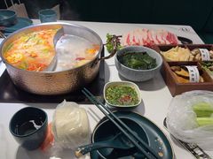 -椰子湾·海南火锅·糟粕醋·椰子鸡(正大广场店)