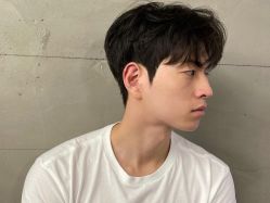 -变画·发型STUDIO