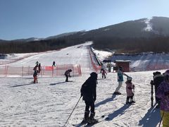 -中旅松花湖滑雪场