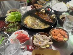 -赵美丽·重庆社区火锅·直营店(火车东站·中豪国际店)