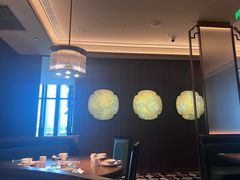 -新白鹿餐厅(滨江银泰店)