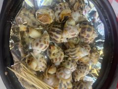 -粤盛海鲜平价店(洛溪食街店)