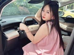 -小鹏汽车体验中心(苏州龙湖狮山天街店)