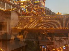 -小天鹅火锅·一线江景洪鼎旗舰店(洪崖洞店)