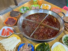 -毛毛老火锅(八年观音桥店)