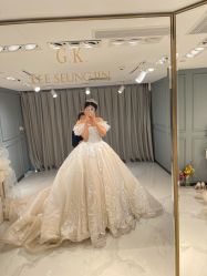 点击看大图 -GRACE KELLY婚纱与礼服(北京店)