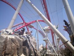 -七彩云南欢乐世界