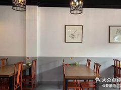 -老谭虾王蟹皇·龙虾·烧烤(蝴蝶湾店)